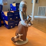 ‎LLADRO Retired "Girl Following Her Cats" #1309