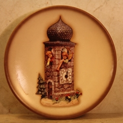M.I. Hummel 888 Call To Worship, Century Miniature Plate Collection, Tmk 7, Type 1