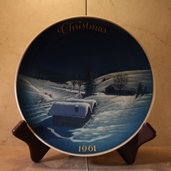 Rosenthal Weihnachten Christmas Plate, 1961 Type 1 English inscription (CHRISTMAS)