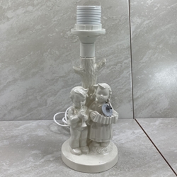 Hummel 234 Birthday Serenade, Table Lamp