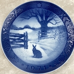 Royal Copenhagen Christmas Plate, 1971 Hare in Winter