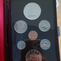 1976 Proof Set - Elizabeth II Parliamentary Library