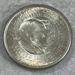 1952-S George Washington Carver Half Dollar