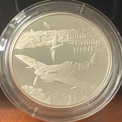 2010, 5 Pounds - Elizabeth II Battle of Britain, 1940; Silver Proof Issue, Alderney