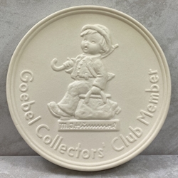 M.I. Hummel Collectors' Club Member Plaque, Tmk 6