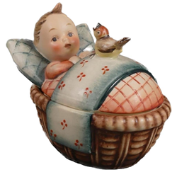 Mel 6 Child in Bed Candy Dish, Tmk 1