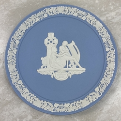 Wedgwood, Valentines Day Plate, 1995 "Tristan and Isolde"