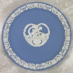 Wedgwood, Valentines Day Plate, 1996 "Cupid sharpening his arrows"