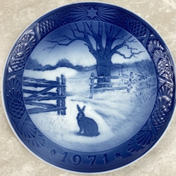 Royal Copenhagen Christmas Plate, 1971 Hare in Winter