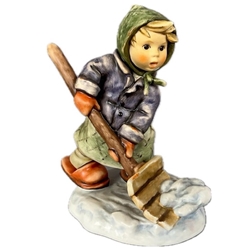 M.I. Hummel 2186 Girl Shoveling Snow, PFE Possible Future Edition, Tmk 8, Wanted