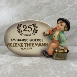 M.I. Hummel 187/A M.I. Hummel Plaque In English, 25 Years of Service, Helene Thiemann, 8.9.1977, Tmk 5