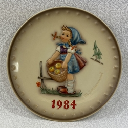 M.I. Hummel 277 Little Helper 1984 Annual Plate, Arbeitsmuster Fotomuster, Tmk 7